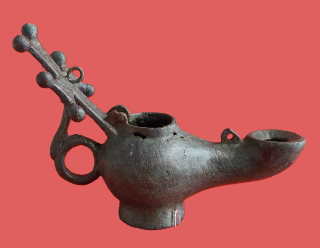 Bronze lamp with cross