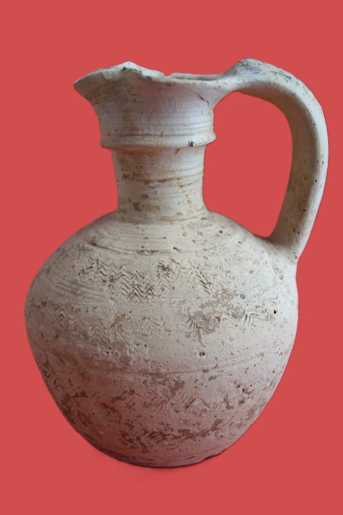 Clay oinochoe